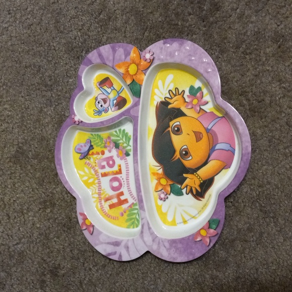 Dora Divided Three Compartment Childs Plate, ADD TO AN ITEM IN A BUNDLE FOR $1 - Picture 1 of 2